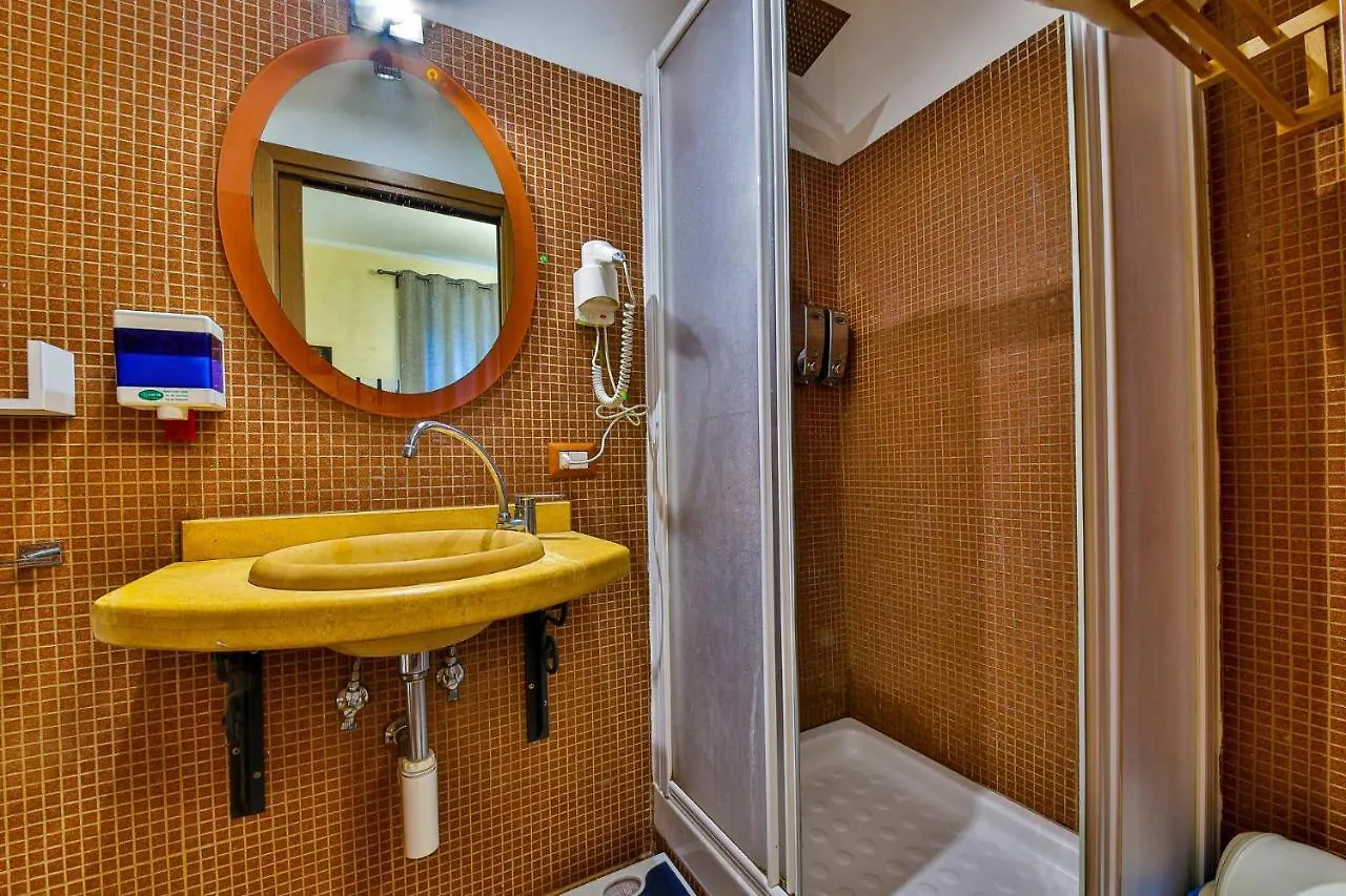 E-Room 42 Roma Affittacamere