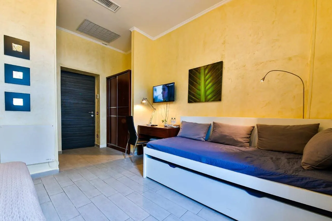 E-Room 42 Roma Affittacamere